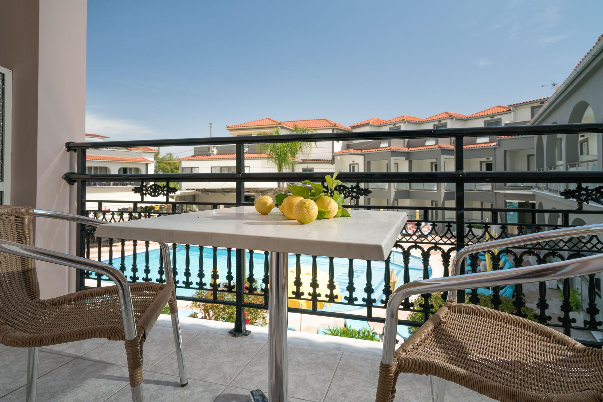 Mavrias Village Apartment Planos